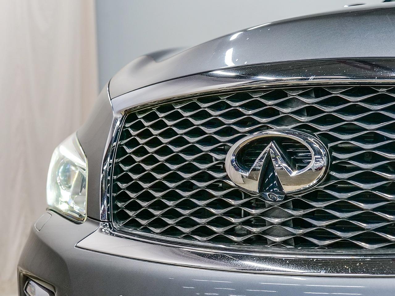 2016 Infiniti QX80  Photo