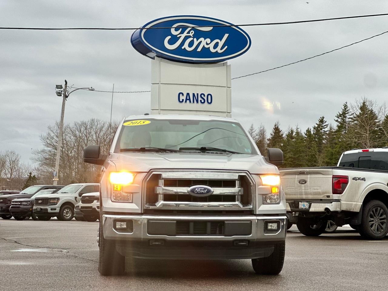 2015 Ford F-150 Supercrew XLT 4X4 SUPERCREW Photo1