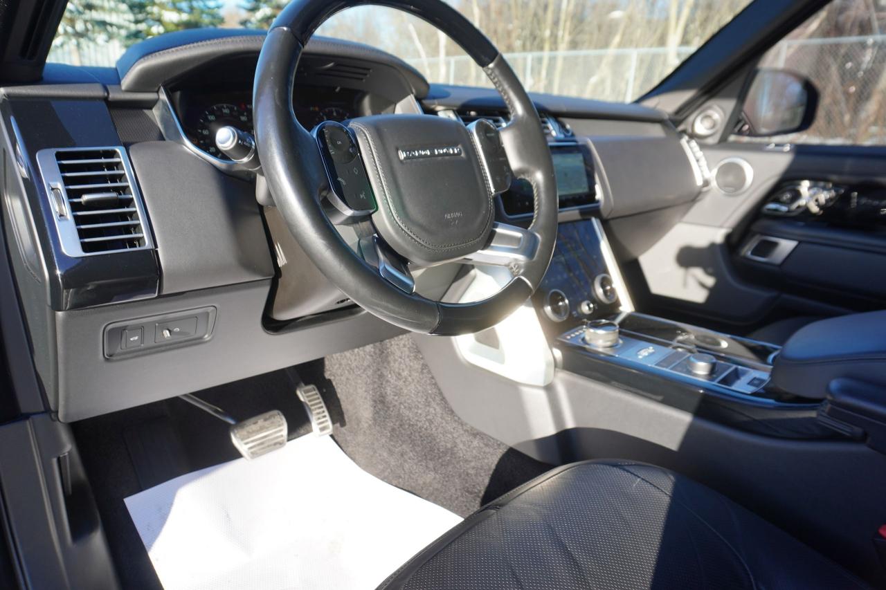 2021 Land Rover Range Rover P525 WESTMINSTER / V8 SUPERCHARGED / TRIPLE BLACK - Photo #11