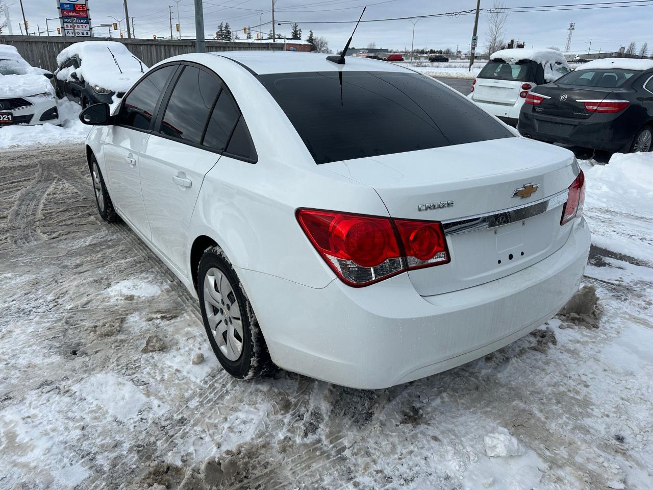 2013 Chevrolet Cruze LS, SEDAN, AUTO, 4 CYL, ONLY 63KMS, CERTIFIED - Photo #3