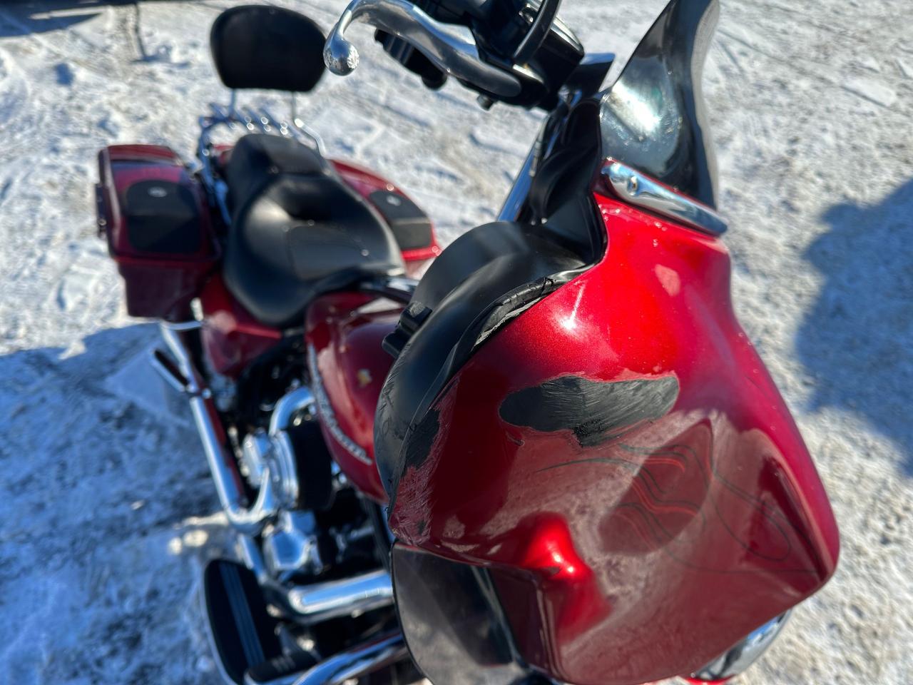 2012 Harley-Davidson Street Glide ONLY 50KMS, BARS, EXHAUST, LIGHT DAMAGE, AS IS - Photo #7