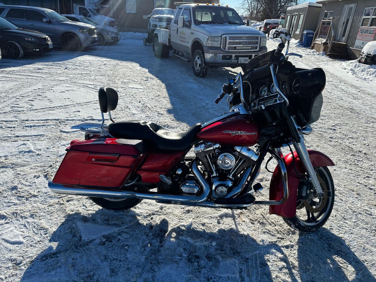 2012 Harley-Davidson Street Glide ONLY 50KMS, BARS, EXHAUST, LIGHT DAMAGE, AS IS - Photo #6