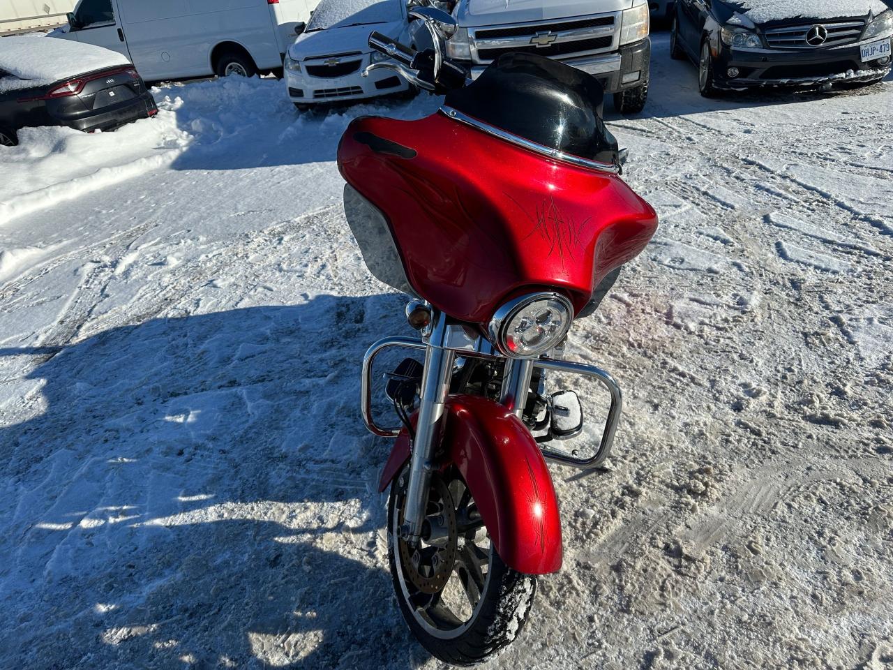 2012 Harley-Davidson Street Glide ONLY 50KMS, BARS, EXHAUST, LIGHT DAMAGE, AS IS - Photo #8