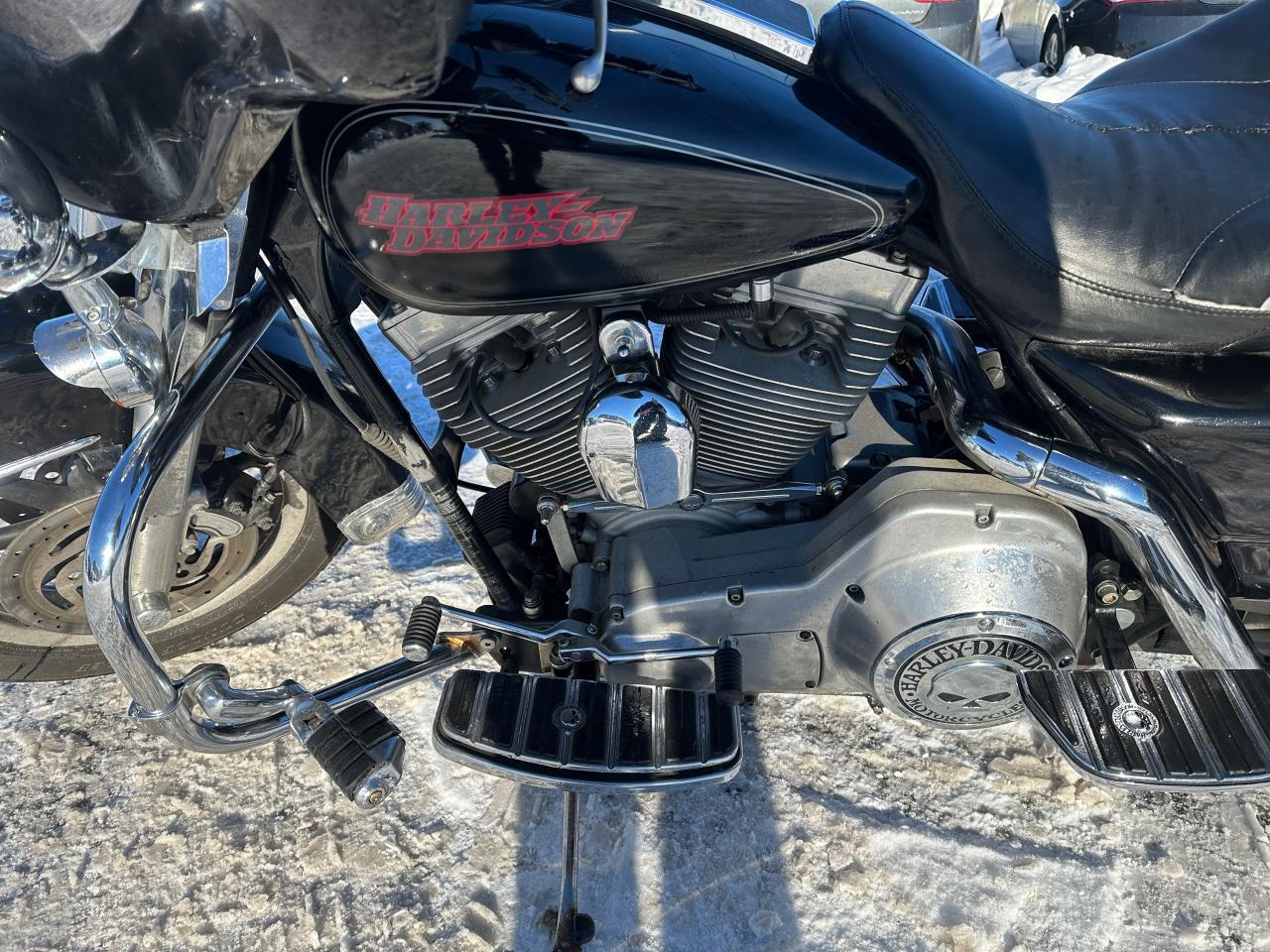 2005 Harley-Davidson Electra Glide Classic FLHTI, EXHAUST, LIGHT DAMGE, RUNS WELL, AS IS - Photo #11