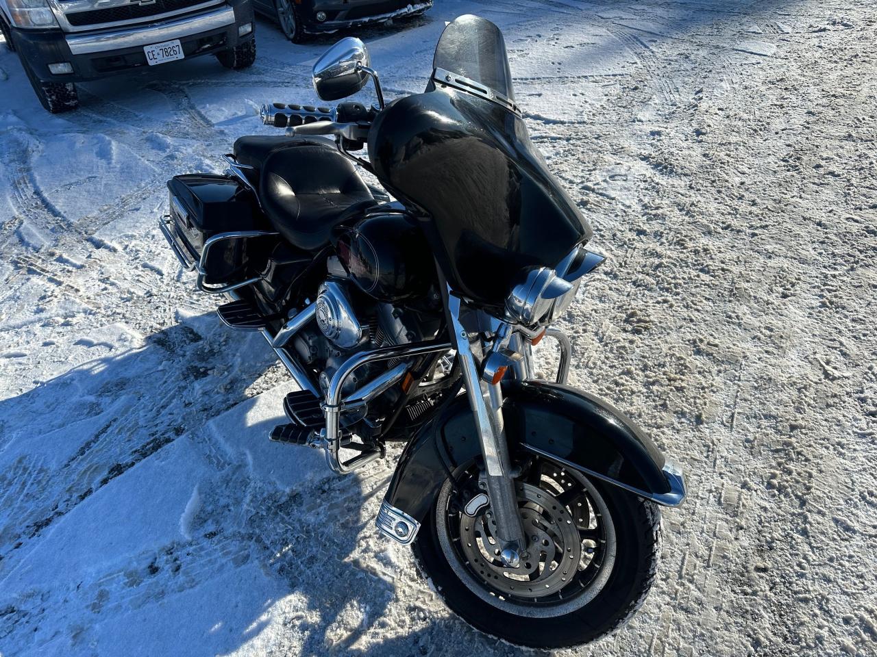 2005 Harley-Davidson Electra Glide Classic FLHTI, EXHAUST, LIGHT DAMGE, RUNS WELL, AS IS - Photo #5