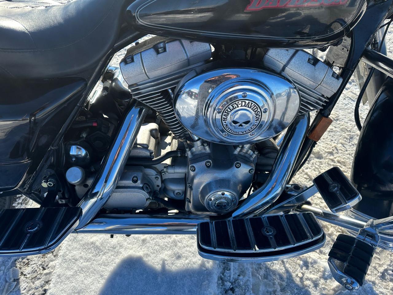 2005 Harley-Davidson Electra Glide Classic FLHTI, EXHAUST, LIGHT DAMGE, RUNS WELL, AS IS - Photo #10