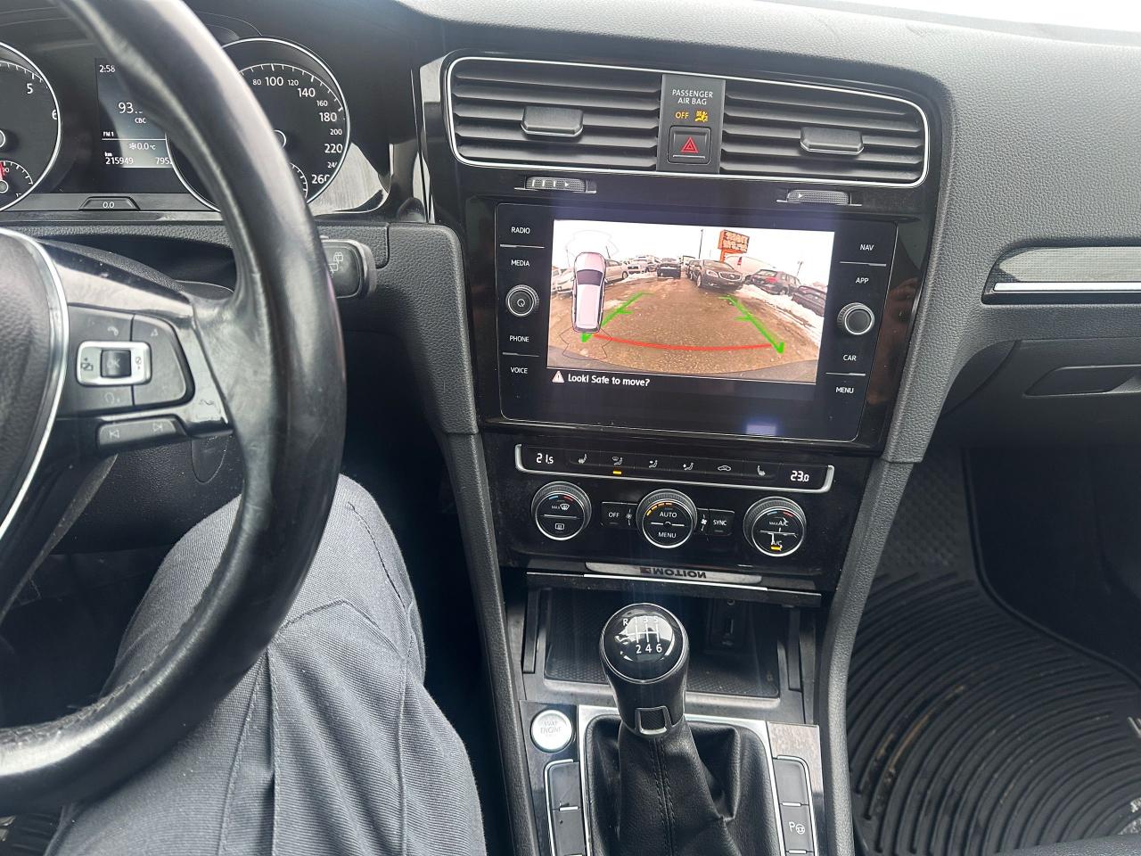 2018 Volkswagen Golf SportWagen HIGHLINE, AWD, MANUAL, LEATHER, LOADED, CERTIFIED Photo