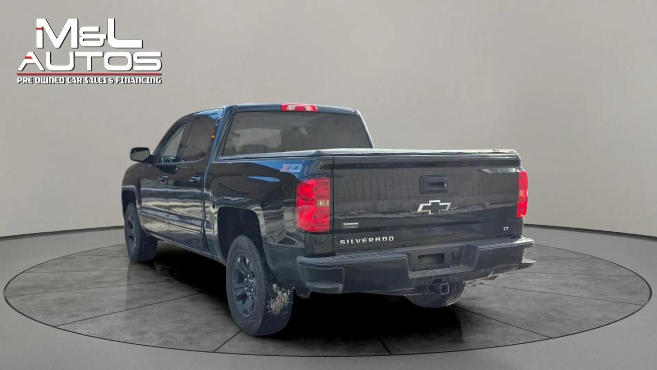 2017 Chevrolet Silverado 1500 4WD Crew Cab 143.5" LT w/2LT Photo