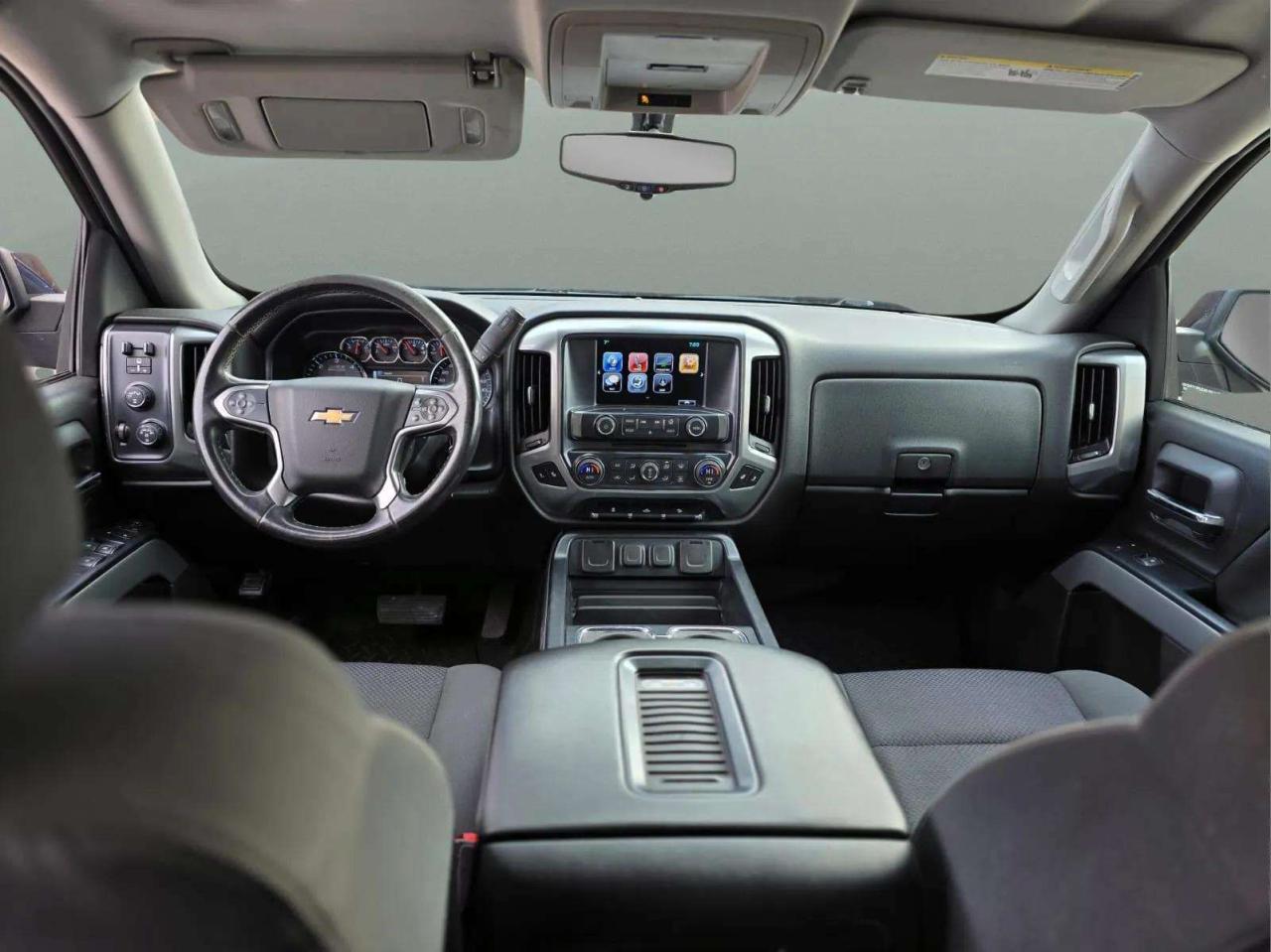 2017 Chevrolet Silverado 1500 4WD Crew Cab 143.5" LT w/2LT Photo