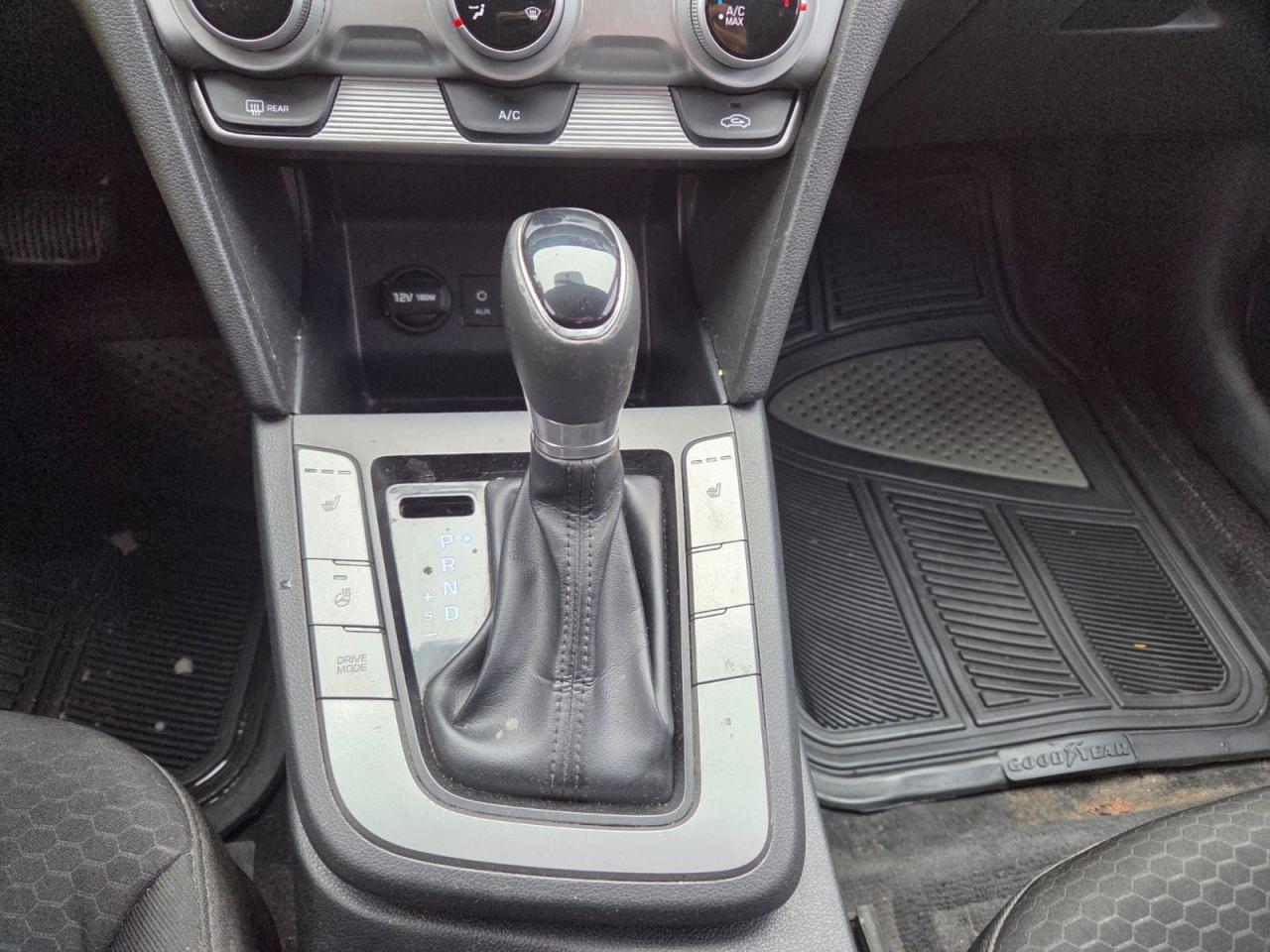 2019 Hyundai Elantra Preferred, HEATED SEATS, ONLY 148KMS, CERTIFIED - Photo #15