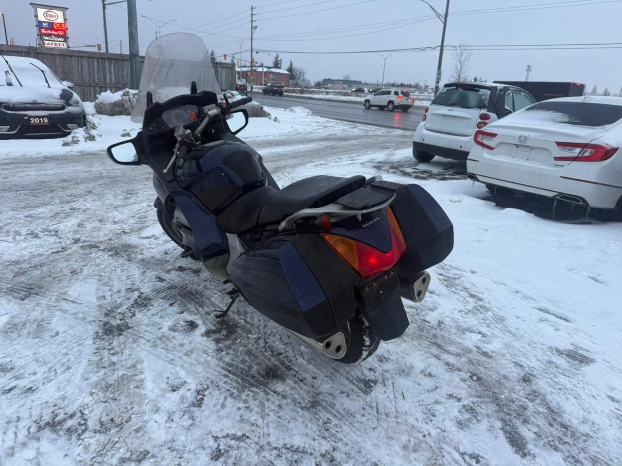 2003 Honda ST1300 V4, 118HP, RUNS WELL, SPORT TOURING, GREAT SHAPE - Photo #3