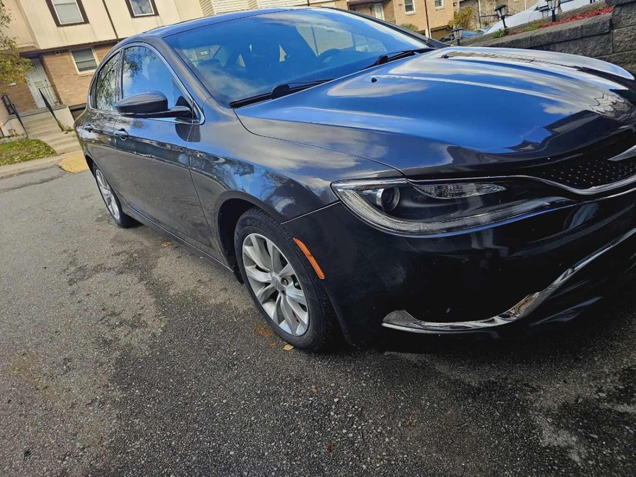 2015 Chrysler 200 C Photo
