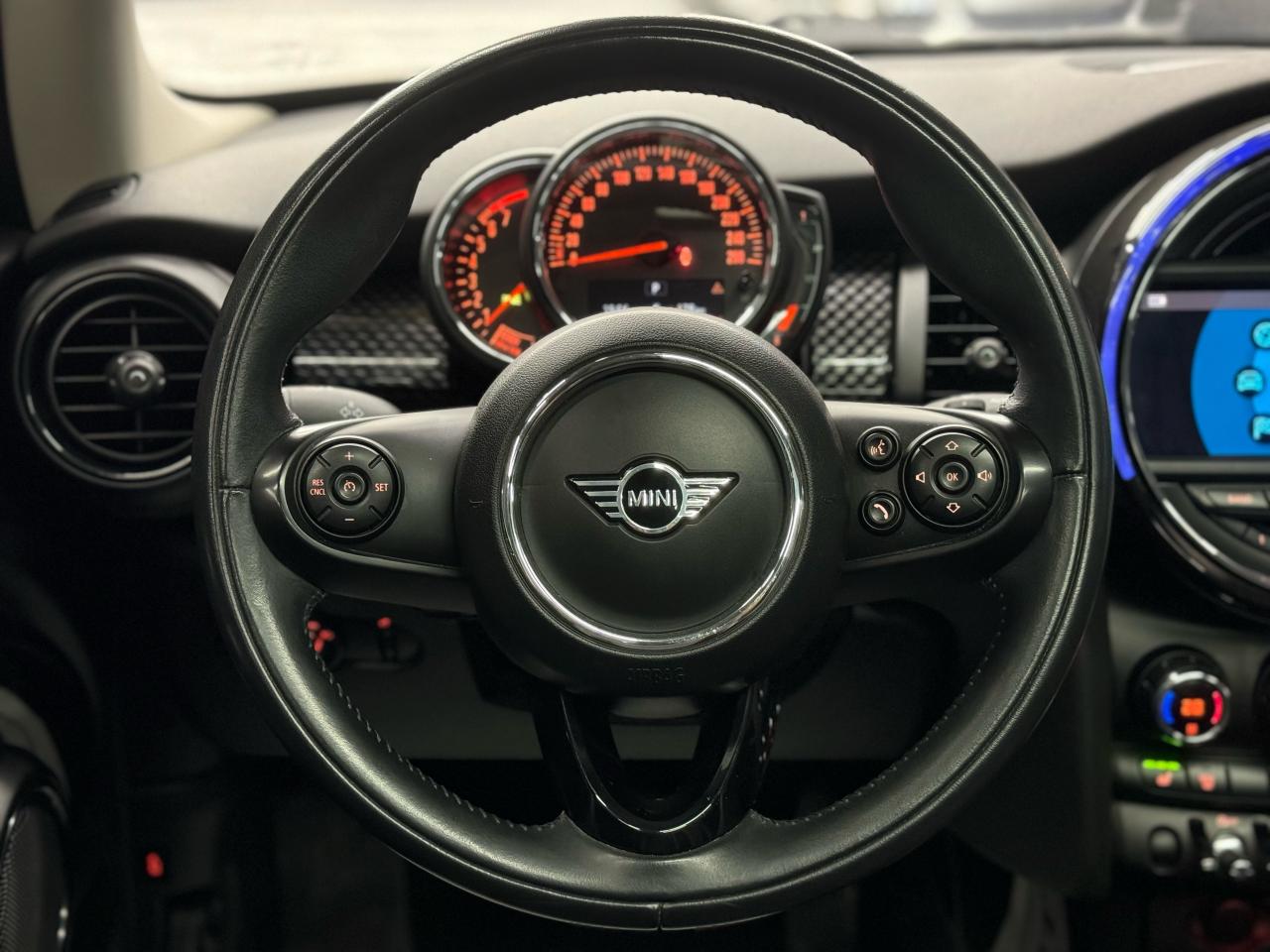 2020 MINI Cooper S S|NAV|BACKUP|CARPLAY|PANO|CLEAN CARFAX| Photo