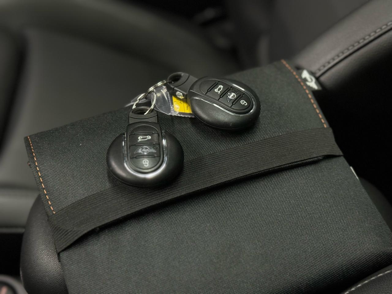 2020 MINI Cooper S S|NAV|BACKUP|CARPLAY|PANO|CLEAN CARFAX| Photo