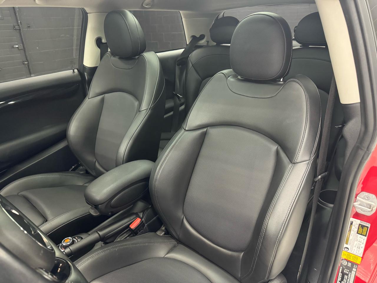 2020 MINI Cooper S S|NAV|BACKUP|CARPLAY|PANO|CLEAN CARFAX| Photo