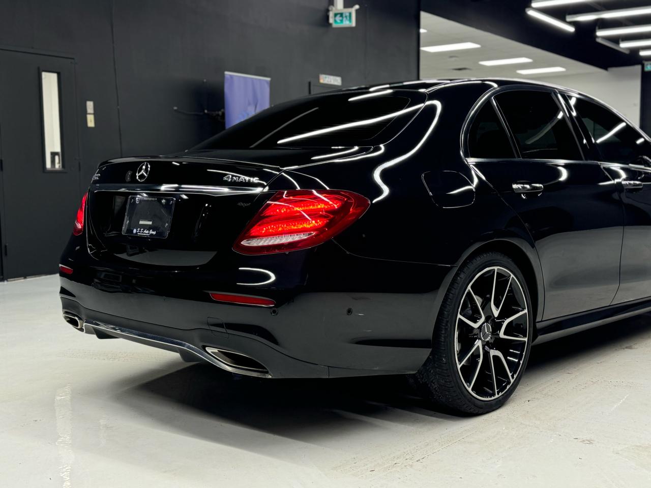 2018 Mercedes-Benz E300 AMG PKG|NAV|360CAM|BSM|HUD|BURMESTER| Photo