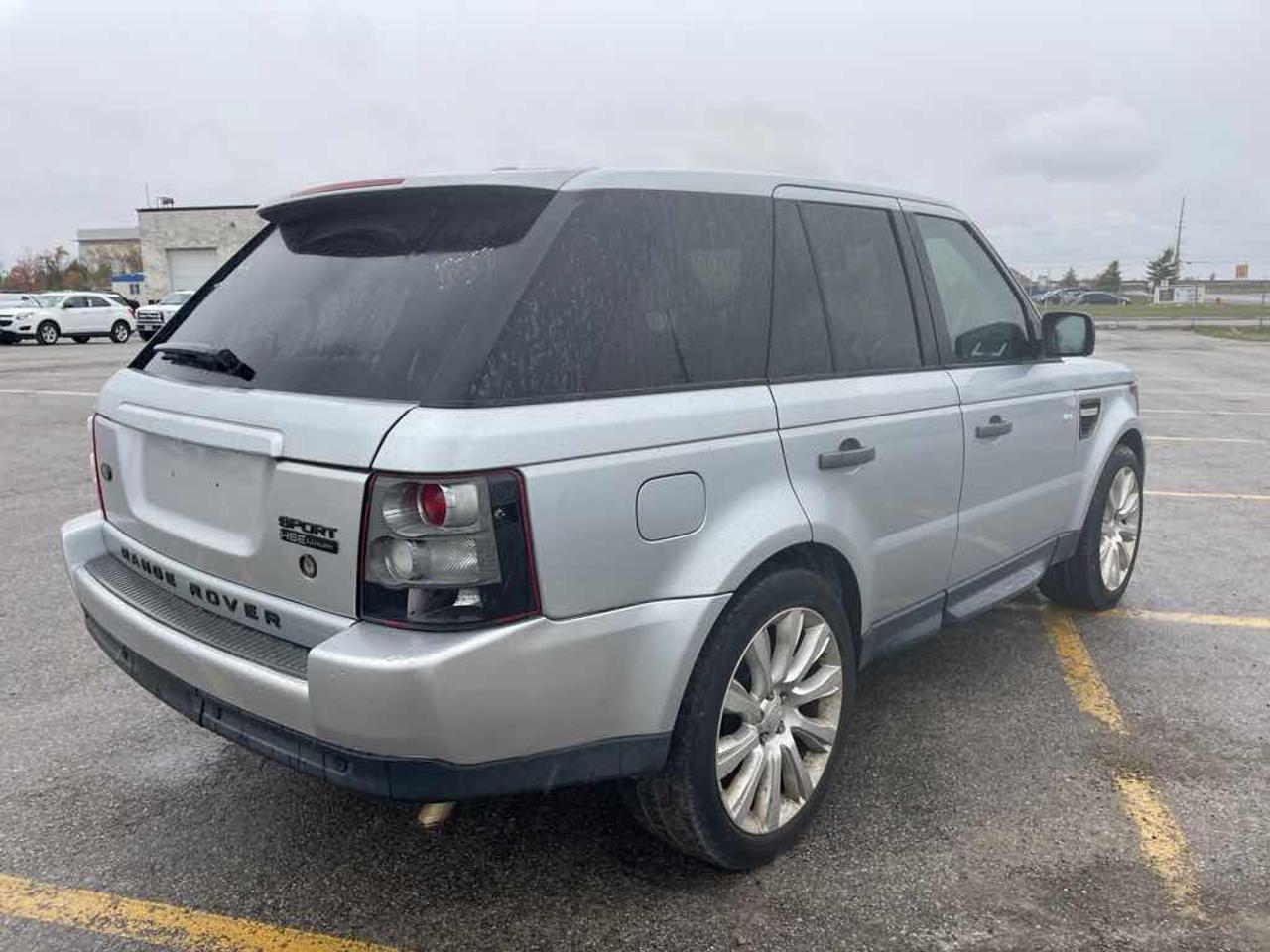 2009 Land Rover Range Rover SPORT Photo3