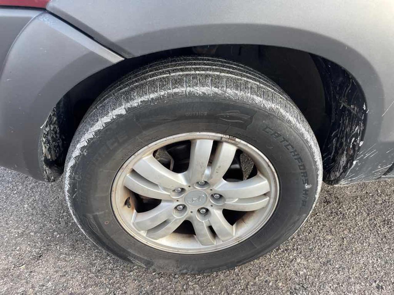 2008 Hyundai Tucson GL Photo