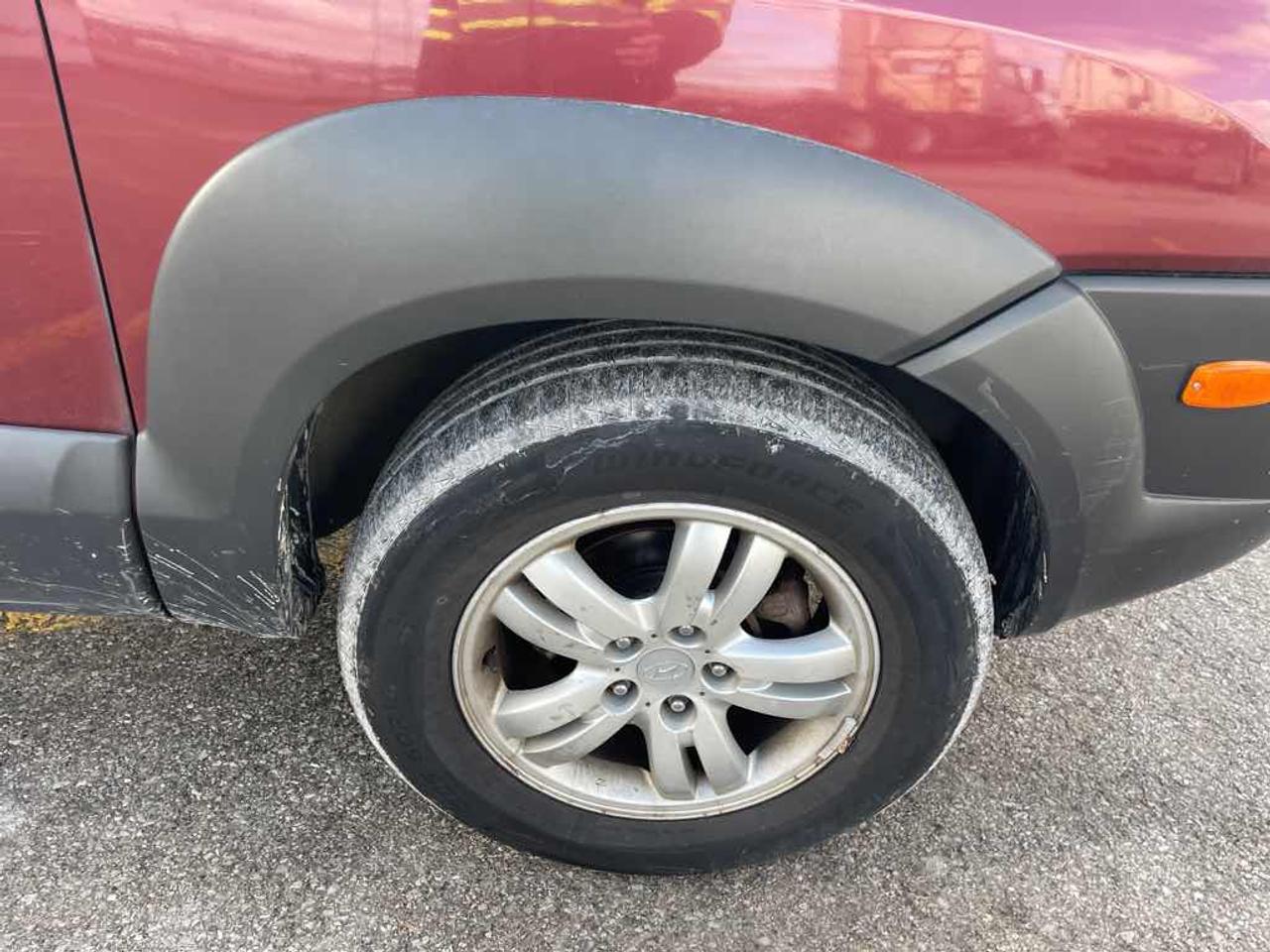 2008 Hyundai Tucson GL Photo