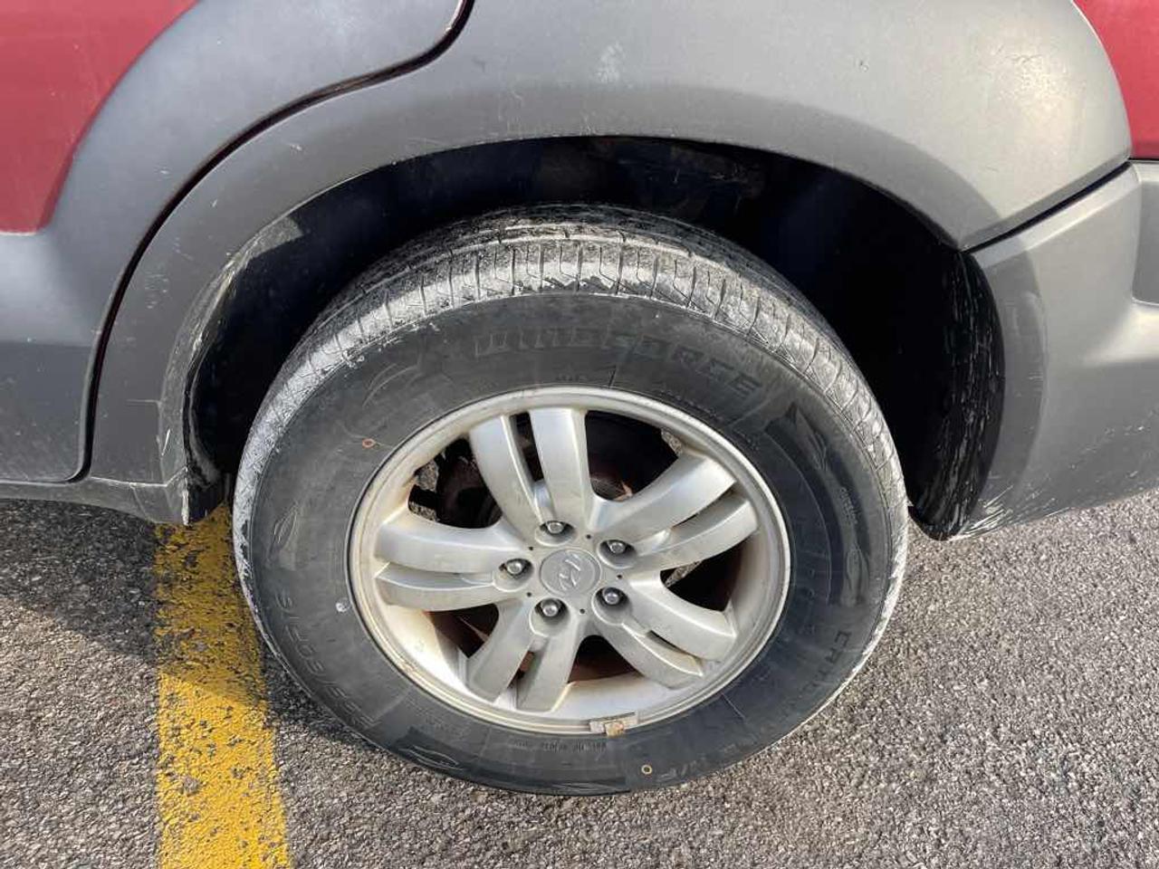 2008 Hyundai Tucson GL Photo