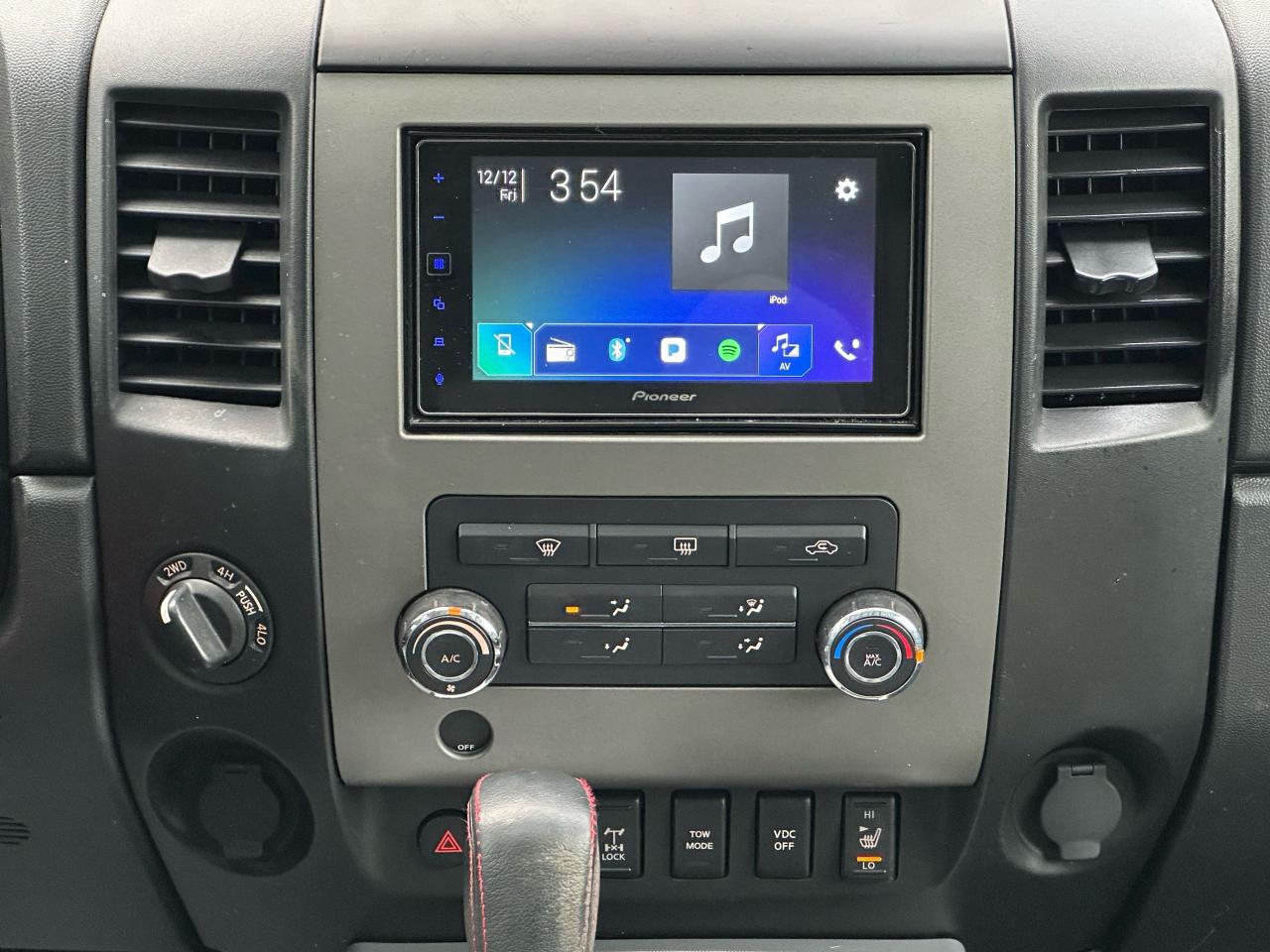 2011 Nissan Titan Pro-4X - Photo #15