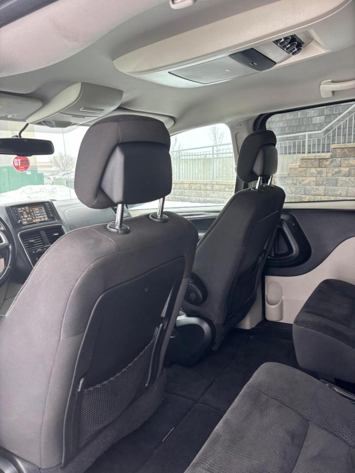 2017 Dodge Grand Caravan SE, SXT, Express | NEW YEAR SPECIAL! Photo