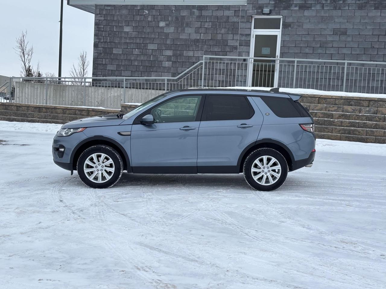 2018 Land Rover Discovery Sport SE | NEW YEAR SPECIAL! Photo