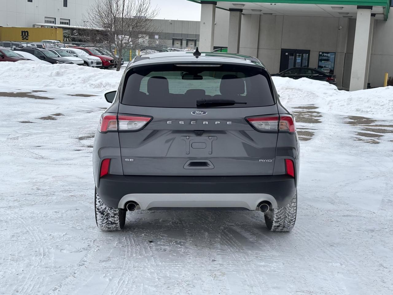 2021 Ford Escape SE | NEW YEAR SPECIAL! Photo3
