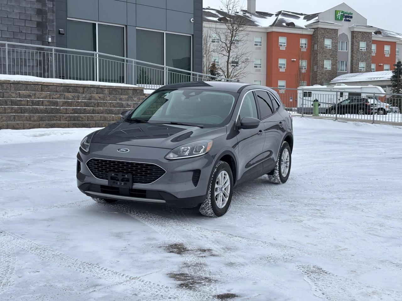 Used 2021 Ford Escape SE for sale in Calgary, AB