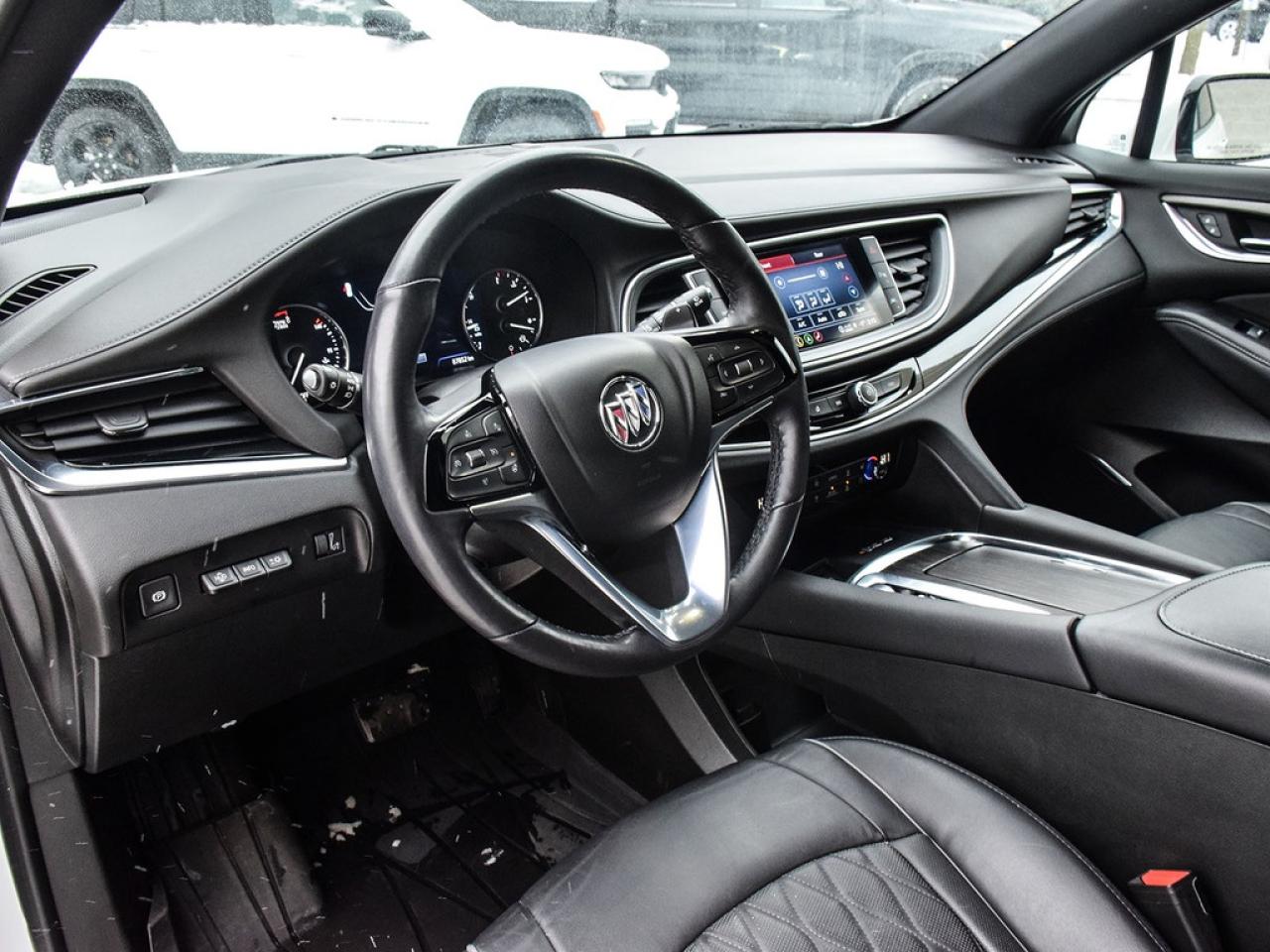 2024 Buick Enclave Avenir |AVENIR|NAV|ROOF|20S|HUD|MASSAGESEATS|BOSE| Photo