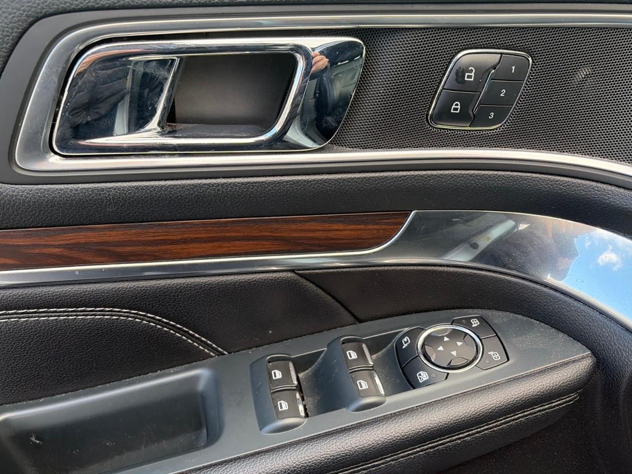 2016 Ford Explorer 4WD 4dr Limited Photo