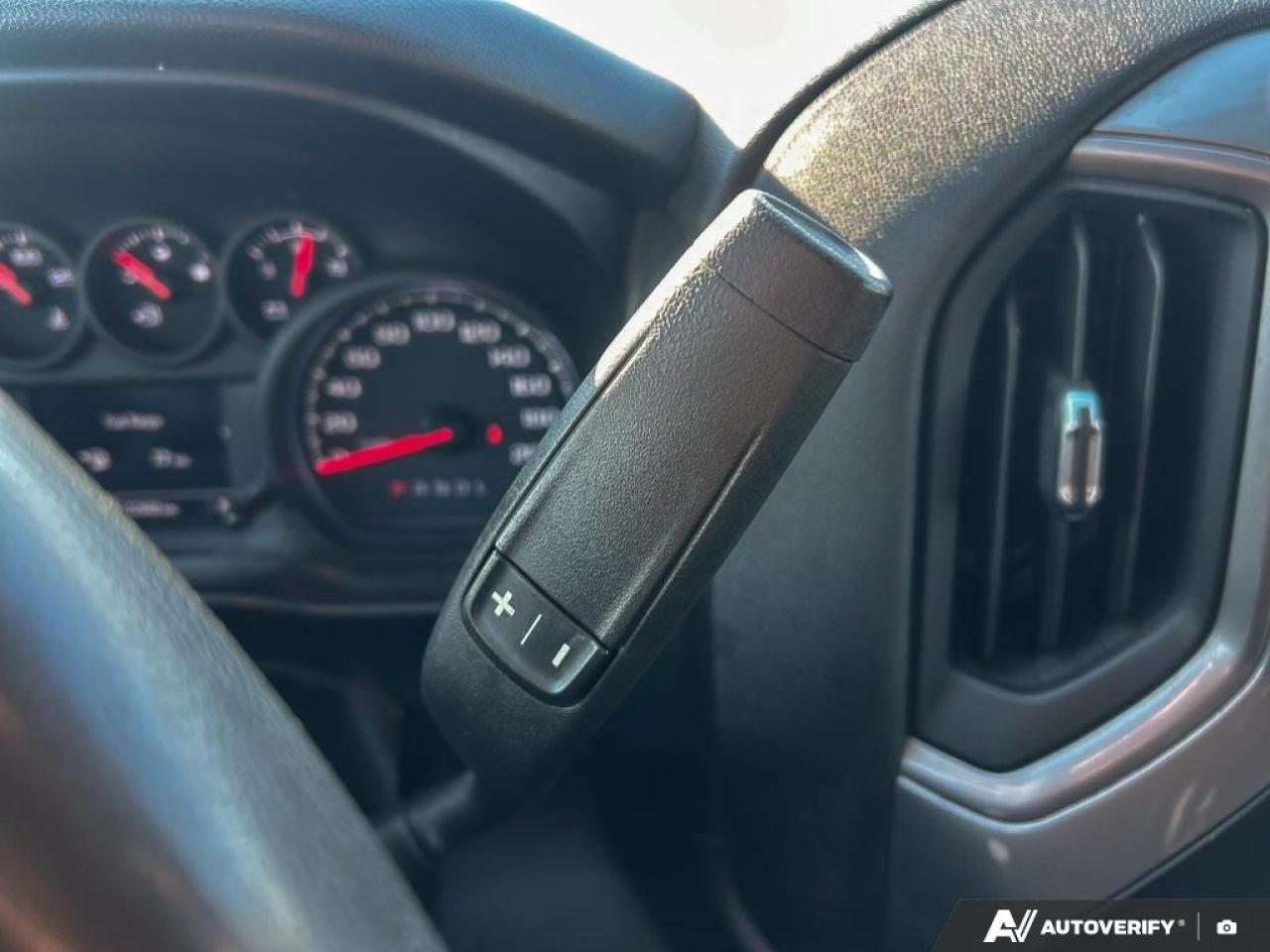 2021 Chevrolet Silverado 1500 Work Truck 5.3L V8 | TRAILER BRAKE CONTROLLER | TRAILER MIRRO Photo