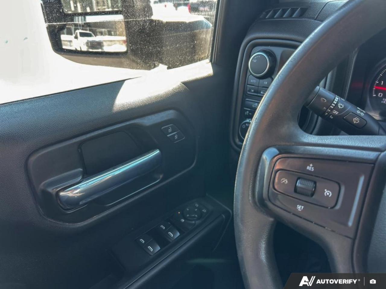 2021 Chevrolet Silverado 1500 Work Truck 5.3L V8 | TRAILER BRAKE CONTROLLER | TRAILER MIRRO Photo