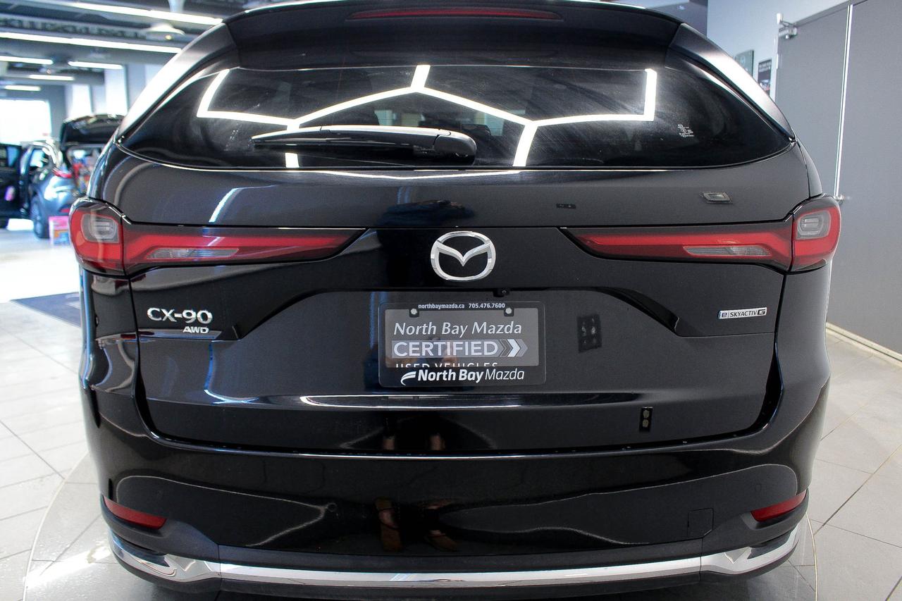 2025 Mazda CX-90 MHEV HEADS UP DISPLAY - BOSE AUDIO - LEATHER SEATING - THIRD ROW SEATING Photo