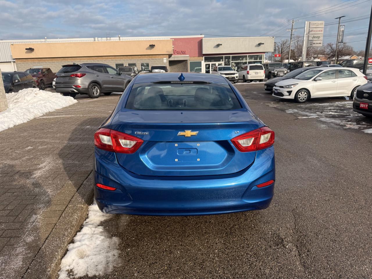 2016 Chevrolet Cruze LT AUTO Photo