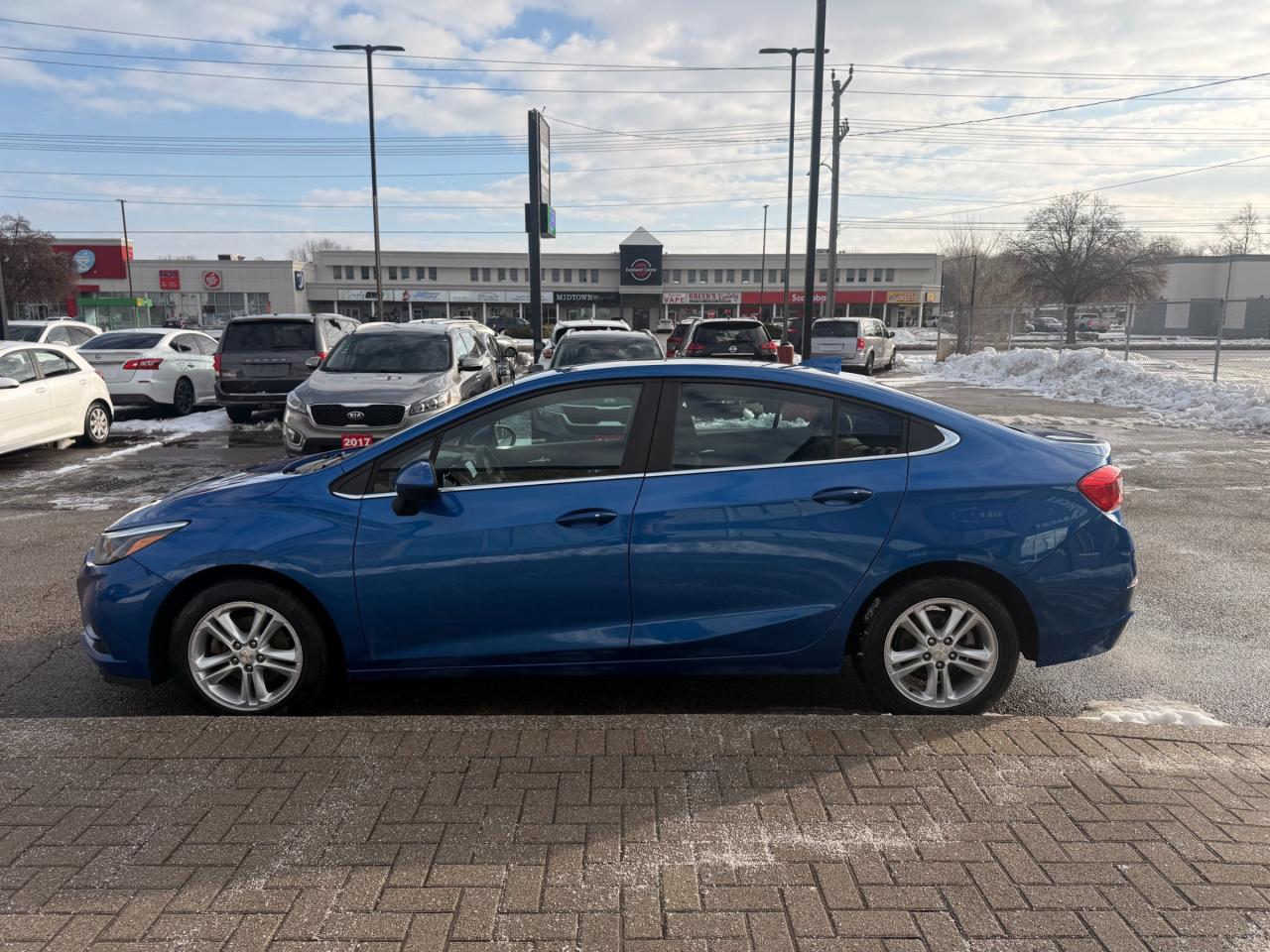 2016 Chevrolet Cruze LT AUTO Photo