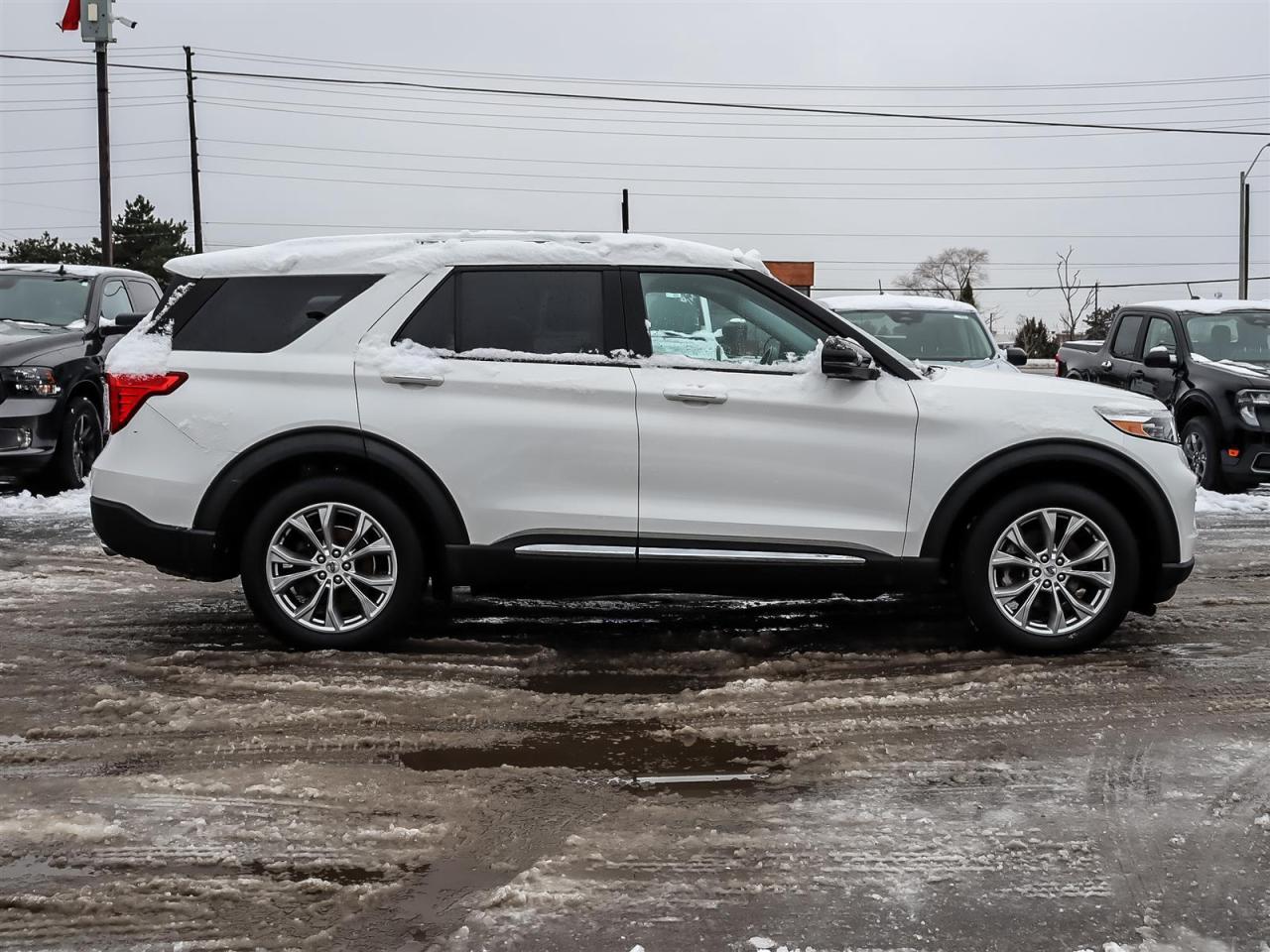 2021 Ford Explorer Limited Bench | Roof | Wireless Pad | Photo