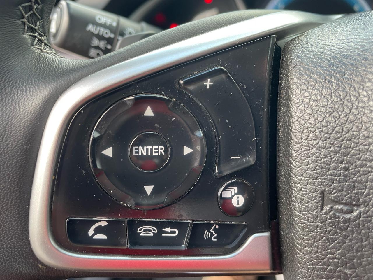 2020 Honda Civic Touring Photo