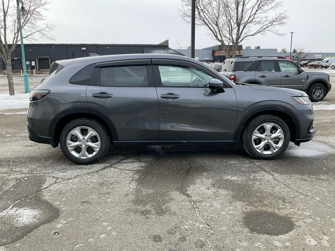 2024 Honda HR-V LX-B Photo5