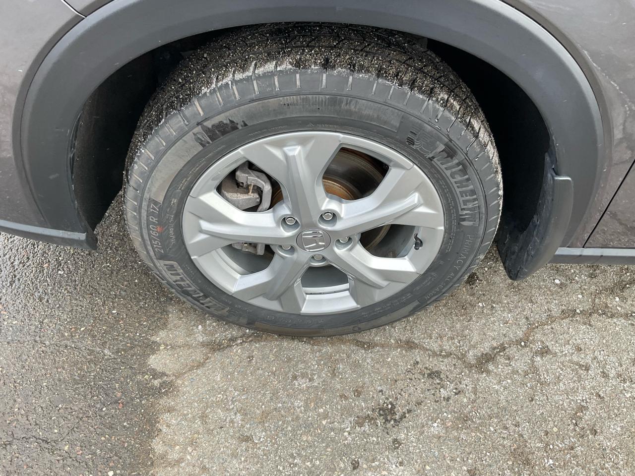 2024 Honda HR-V LX-B Photo5