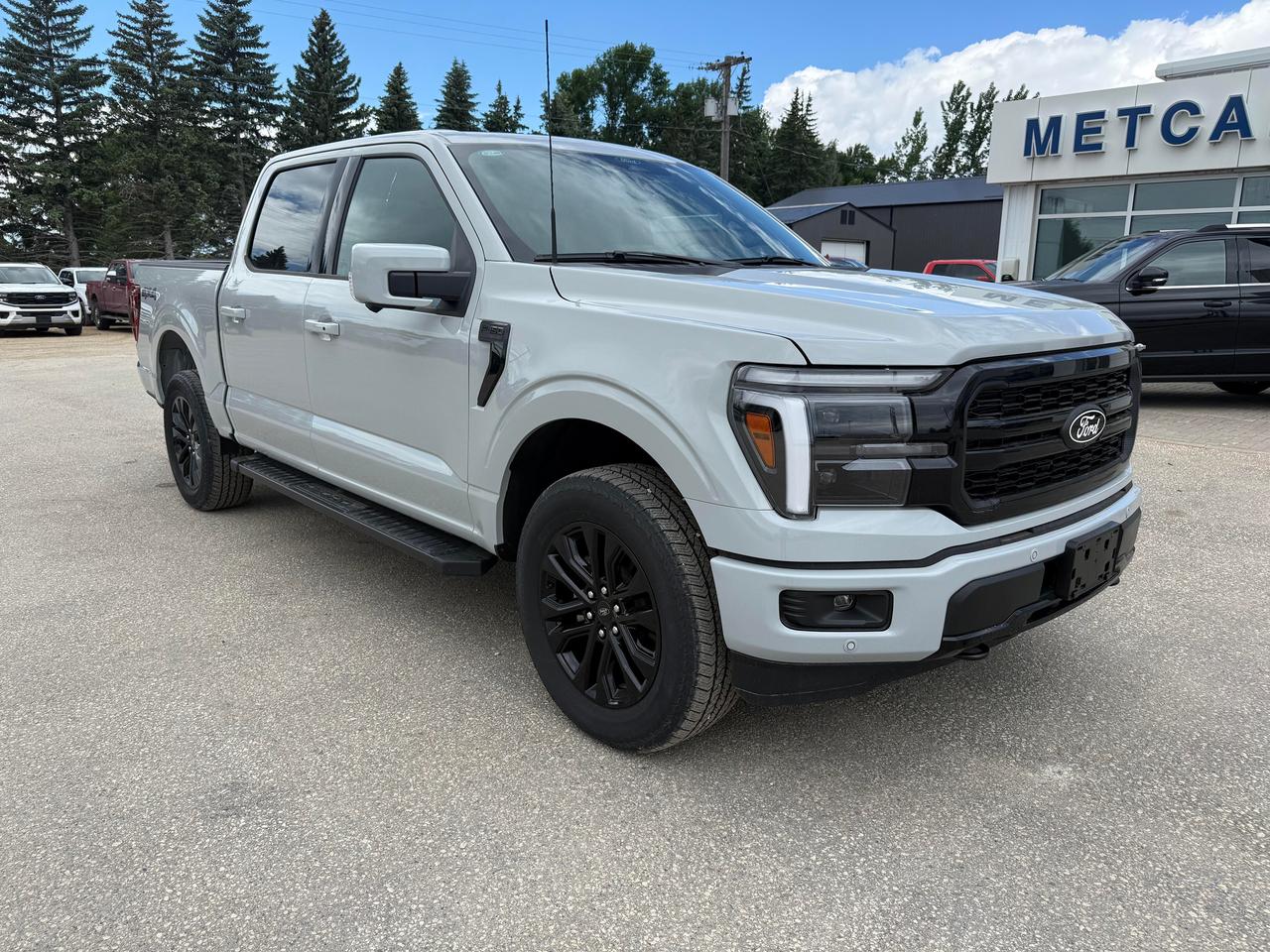 2026 Ford F-150 Lariat 4WD SuperCrew 5.5' Box Photo1