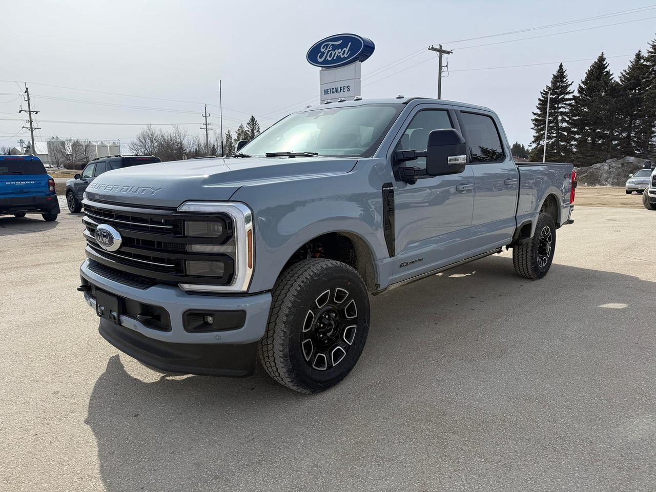 2026 Ford F-250 Super Duty SRW PLATINUM 4WD CREW CAB 6.75' BOX Photo3