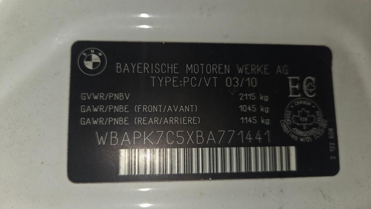 2011 BMW 3 Series 328i xDrive Classic Edition - Photo #19