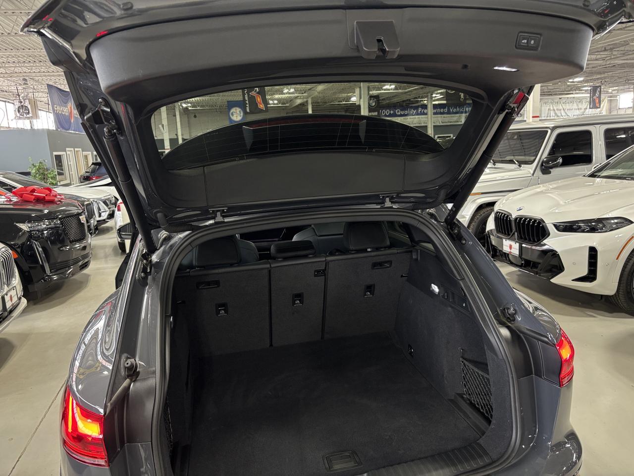 2025 Audi SQ6 e-tron Technik|QUATTRO|NAV|BANGOLUFSEN|MASSAGE|HEADSUP|+ - Photo #8