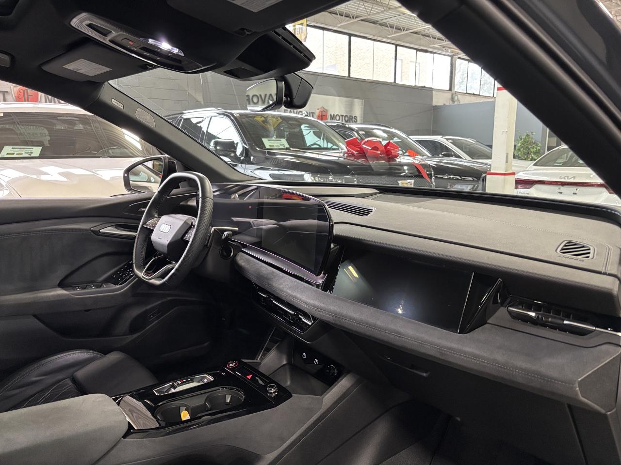 2025 Audi SQ6 e-tron Technik|QUATTRO|NAV|BANGOLUFSEN|MASSAGE|HEADSUP|+ - Photo #18