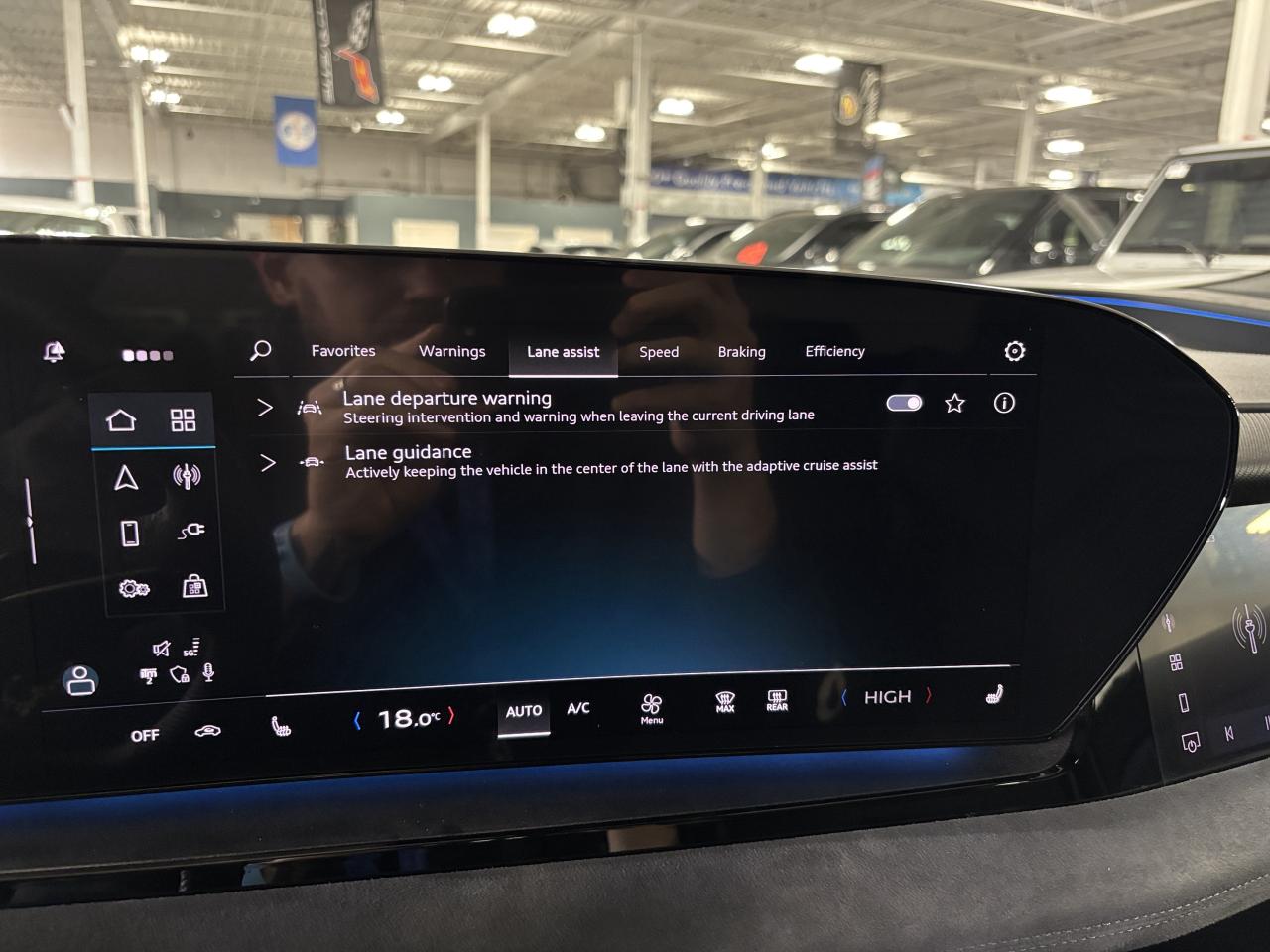 2025 Audi SQ6 e-tron Technik|QUATTRO|NAV|BANGOLUFSEN|MASSAGE|HEADSUP|+ - Photo #39