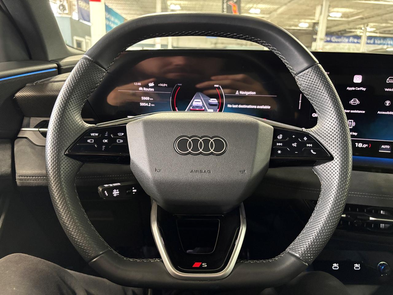 2025 Audi SQ6 e-tron Technik|QUATTRO|NAV|BANGOLUFSEN|MASSAGE|HEADSUP|+ - Photo #45