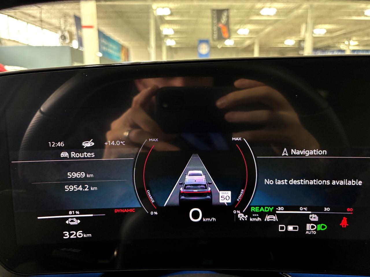 2025 Audi SQ6 e-tron Technik|QUATTRO|NAV|BANGOLUFSEN|MASSAGE|HEADSUP|+ - Photo #46