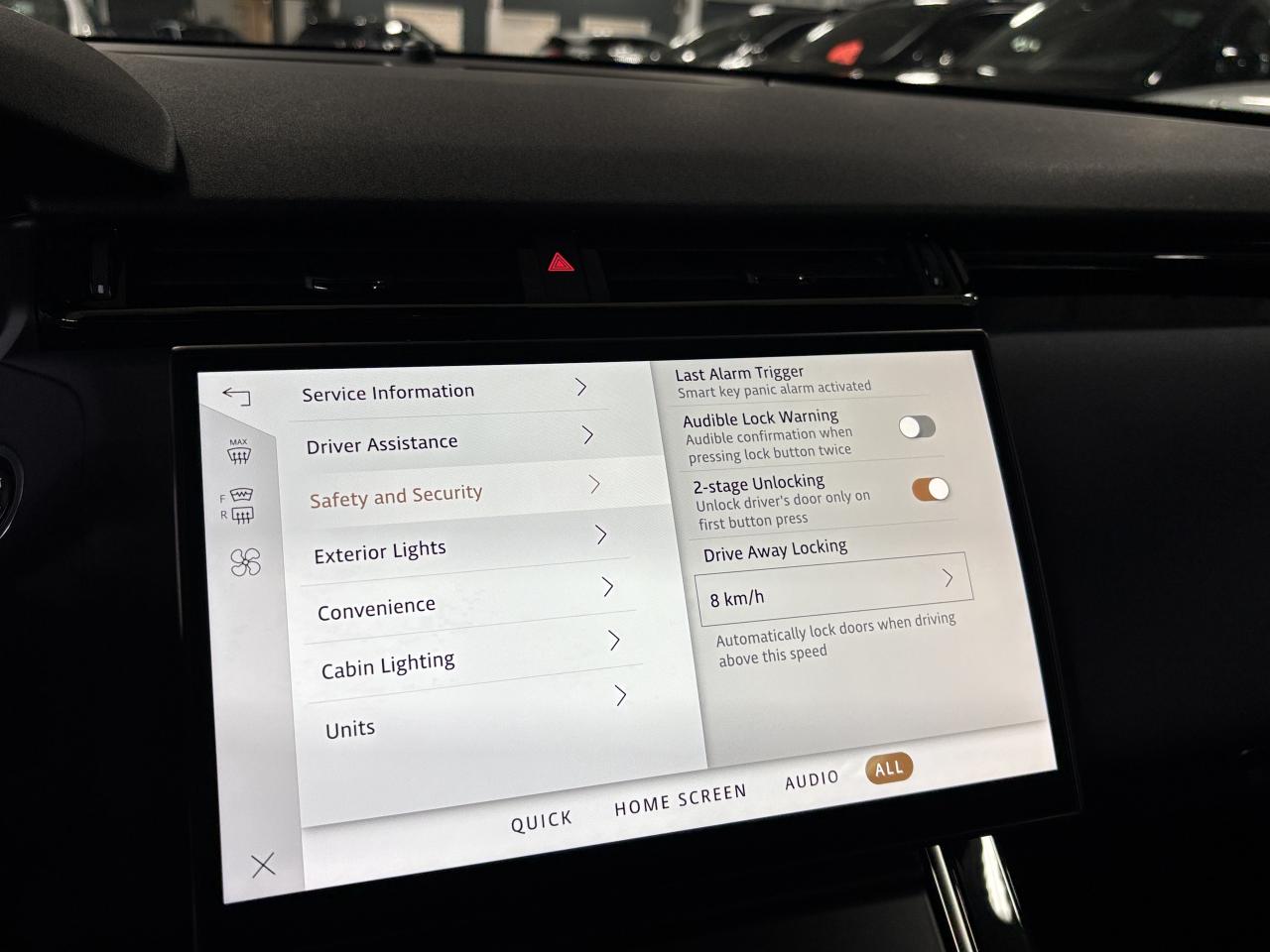 2024 Land Rover Range Rover Velar P340 Dynamic SE|AWD|CLUSTERNAV|MERIDIAN|PANOROOF|+ - Photo #42