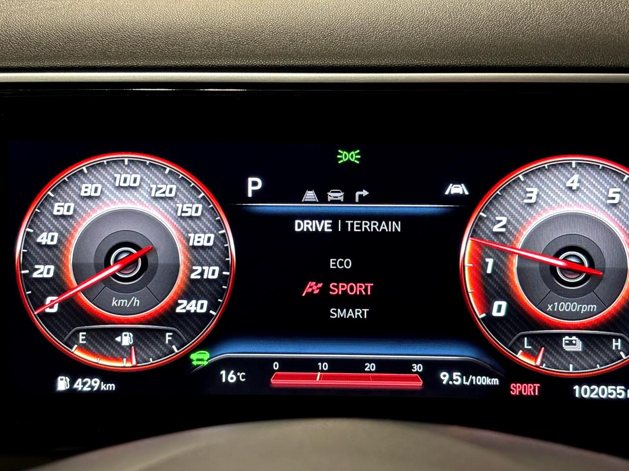 2024 Hyundai Tucson Hybrid Luxury AWD|NAV|LEATHER|PANOROOF|AMBIENT|SAFETECH|+ - Photo #30